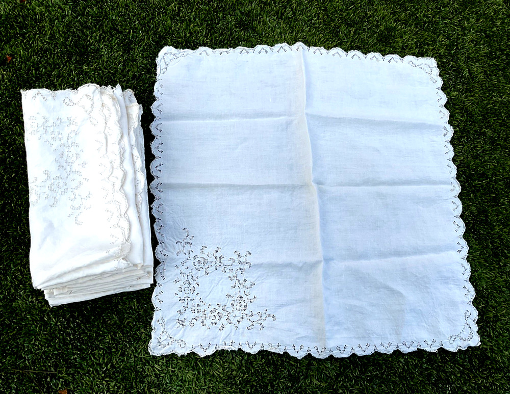 Vtg Estate Cloth Napkins 21x21 Embroidered Openwork Scalloped Edge Set of 12